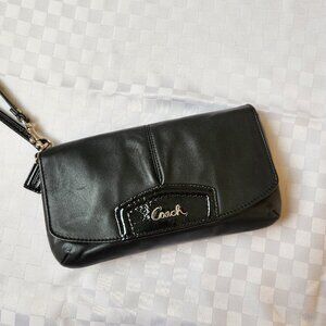 Coach Leather Black Elegant Wristlet Lady Bag